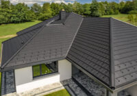 Dachówka ceramiczna SIMPLA – minimalistyczna elegancja dla nowoczesnych dachów